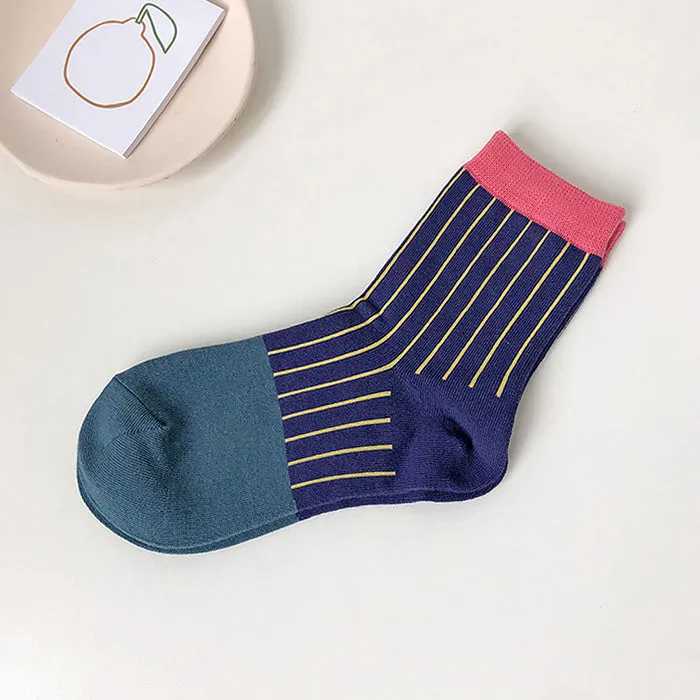 Contrast Stripes Socks