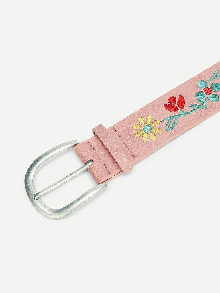 Embroidered Flower Belt