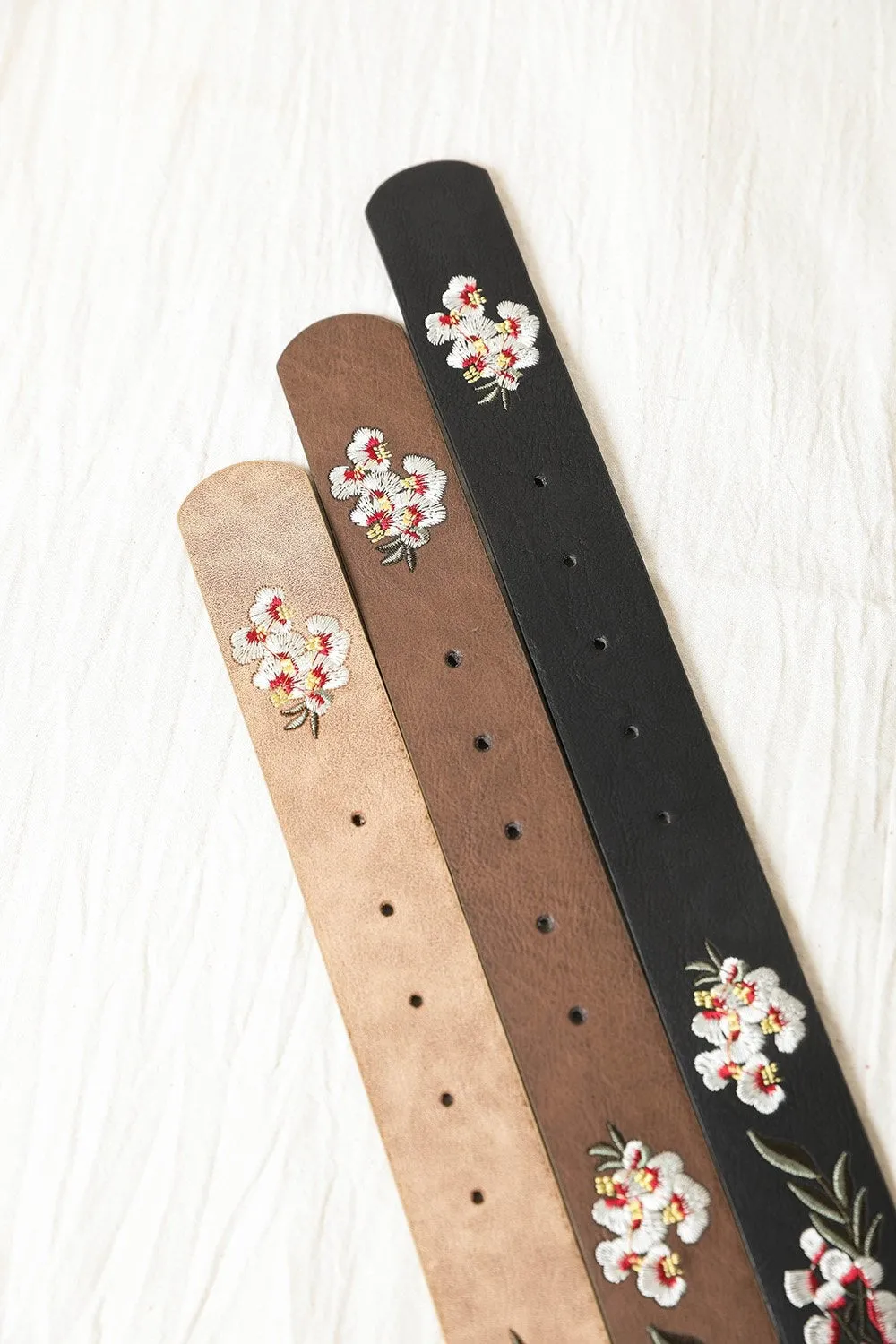 Hibiscus Embroidered Belt