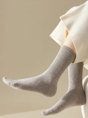 Pleated Solid Color Socks