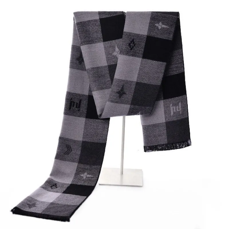 Pologize™ Plaid Design Scarf