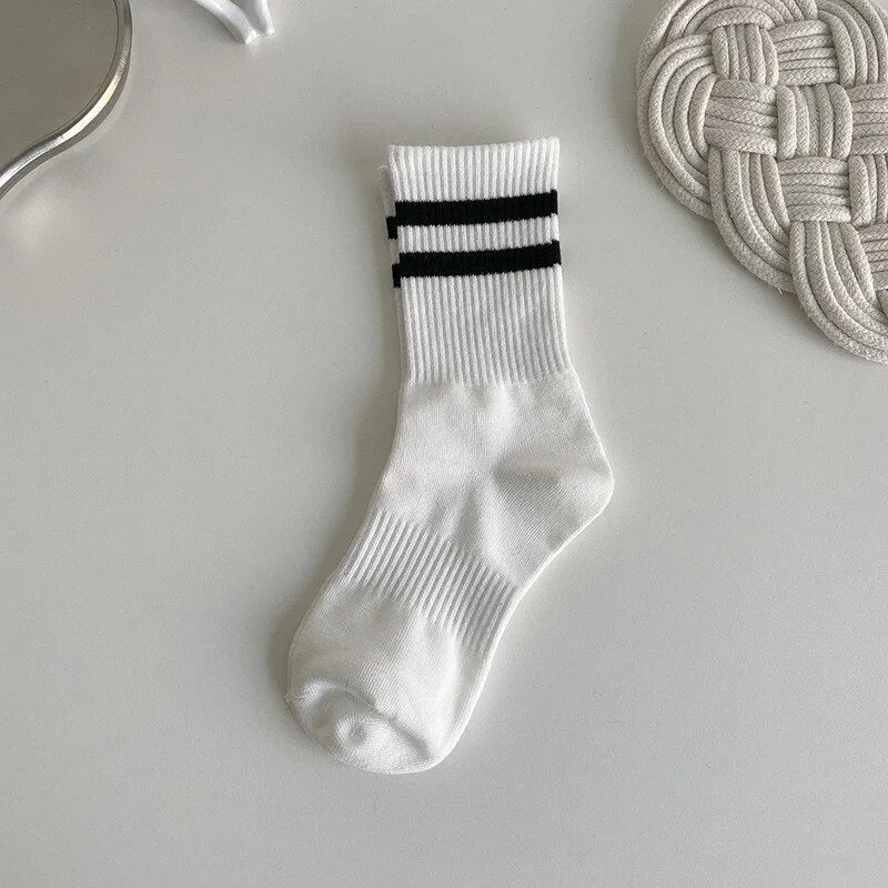 Solid Color Breathable Cotton Socks