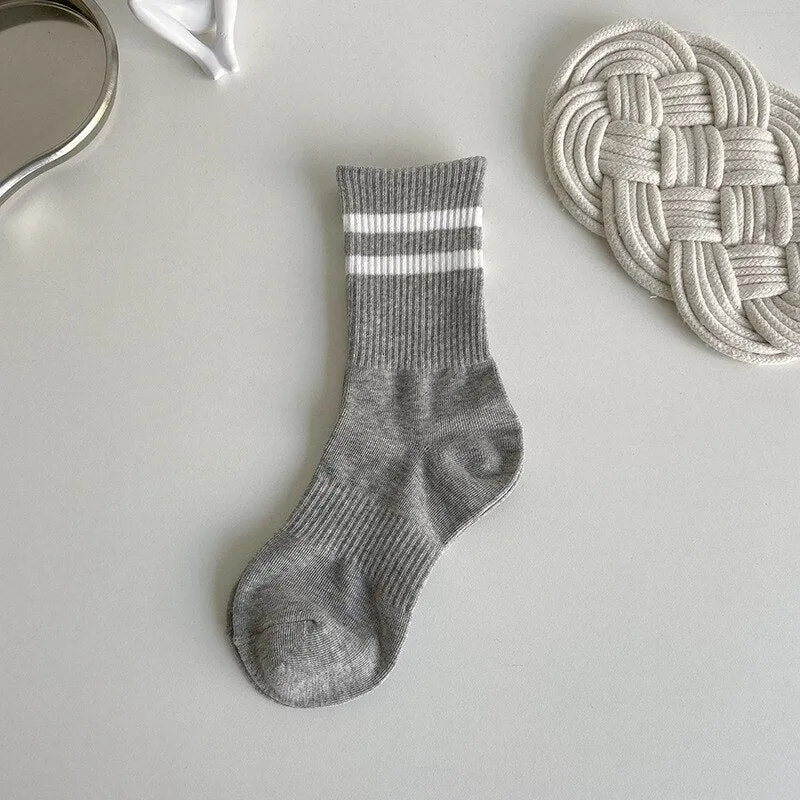 Solid Color Breathable Cotton Socks